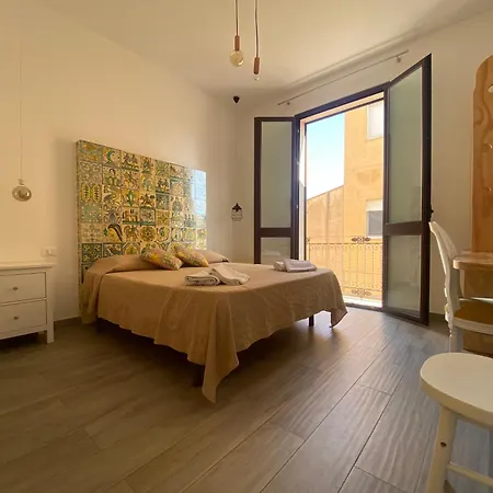 Via Siracusa 5 بيت ضيافة