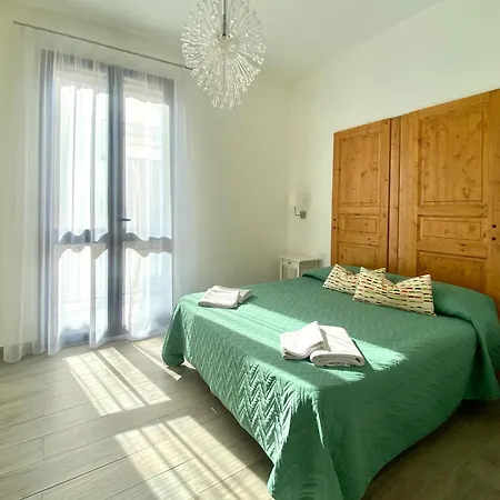 بيت ضيافة Via Siracusa 5 *