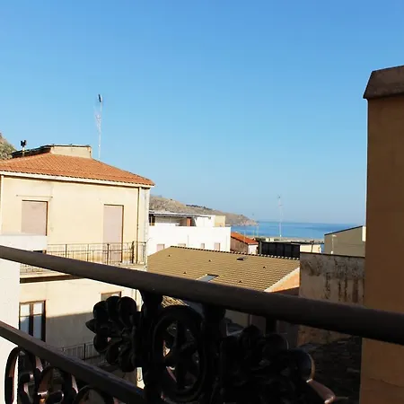 Via Siracusa 5 بيت ضيافة